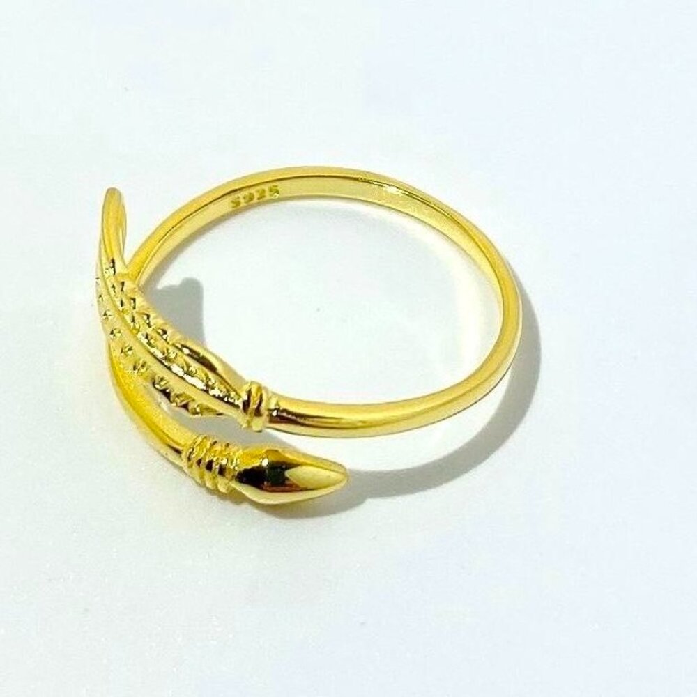 Arrow Ring 18K Yellow Gold plated over 925 Sterling Silver - Picture 3 of 5